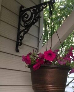 Medium Sign/Plant Hanger - Item#MSH1